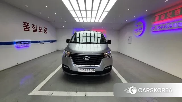 Hyundai The New Grand Starex 2019 Серебряный из Кореи