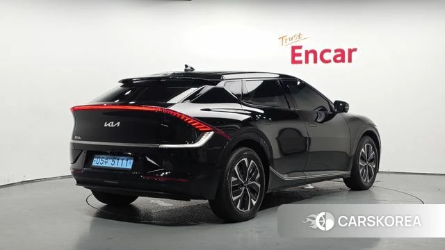 Kia EV6 2023 Черный из Кореи