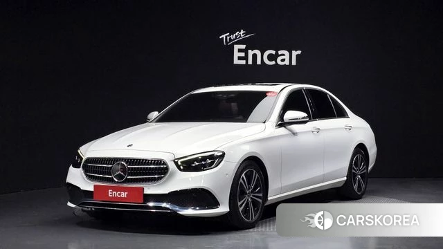 Mercedes-Benz E-Class W213 2020 Белый из Кореи