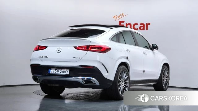 Mercedes-Benz GLE-Class W167 2023 Белый из Кореи