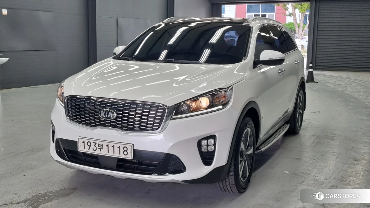 Kia The New Sorento 2018 Жемчужный цвет из Кореи