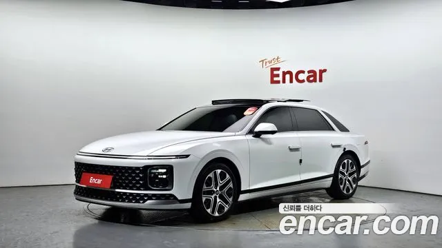 Hyundai Grandeur Hybrid (GN7) 2023 Белый из Кореи