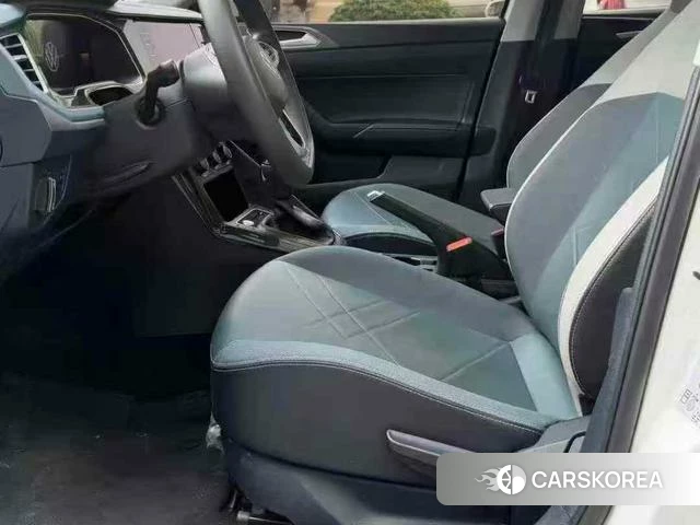 Volkswagen Lavida 2023 Белый из Китая