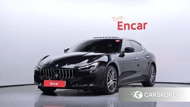Maserati Ghibli 2019 Черный из Кореи