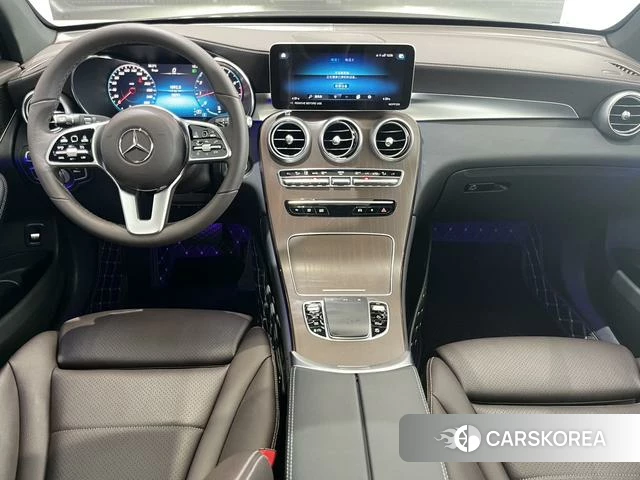 Mercedes-Benz GLC 2023 Черный из Китая
