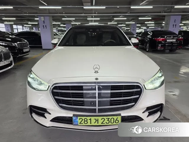Mercedes-Benz S-Class W223 2022 Белый из Кореи