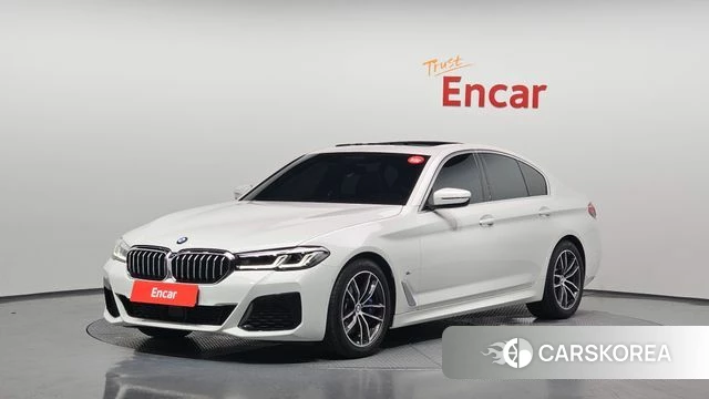 BMW 5 Series (G30) 2023 Белый из Кореи