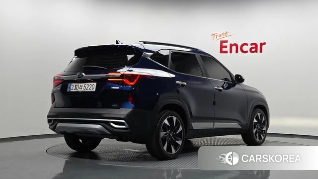 Kia Seltos 2021 Синий из Кореи