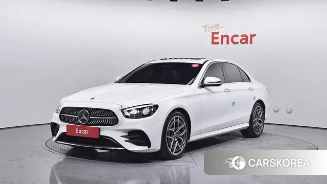 Mercedes-Benz E-Class W213 2020 Белый из Кореи