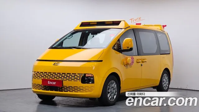 Hyundai Staria 2024 Желтый из Кореи