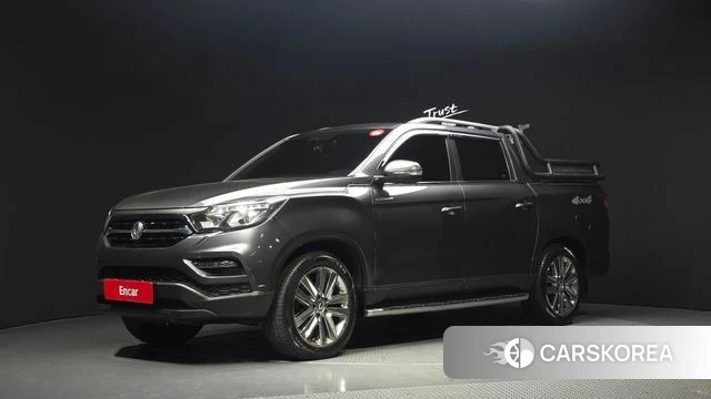 Ssangyong Rexton Sports 2019 Серый из Кореи
