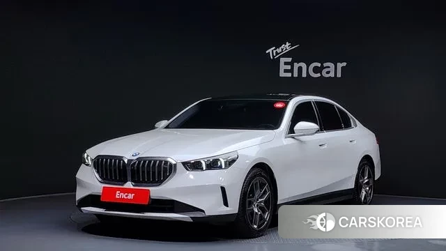 BMW 5 Series (G60) 2023 Белый из Кореи