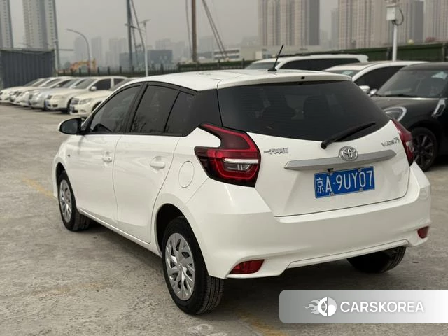 Toyota Vios FS 2021 Белый из Китая