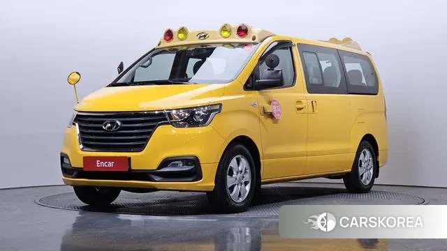 Hyundai The New Grand Starex 2018 Желтый из Кореи