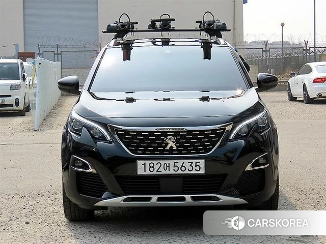 Peugeot 5008 second generation 2019 Черный из Кореи