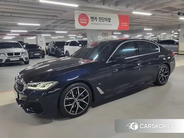 BMW 5 Series (G30) 2021 Черный из Кореи