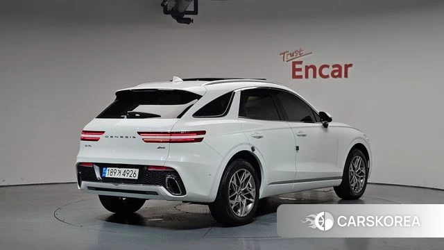 Genesis GV70 2023 Белый из Кореи