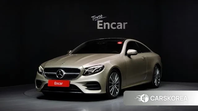 Mercedes-Benz E-Class W213 2018 Песочный из Кореи