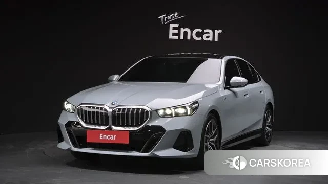 BMW 5 Series (G60) 2025 Серый из Кореи