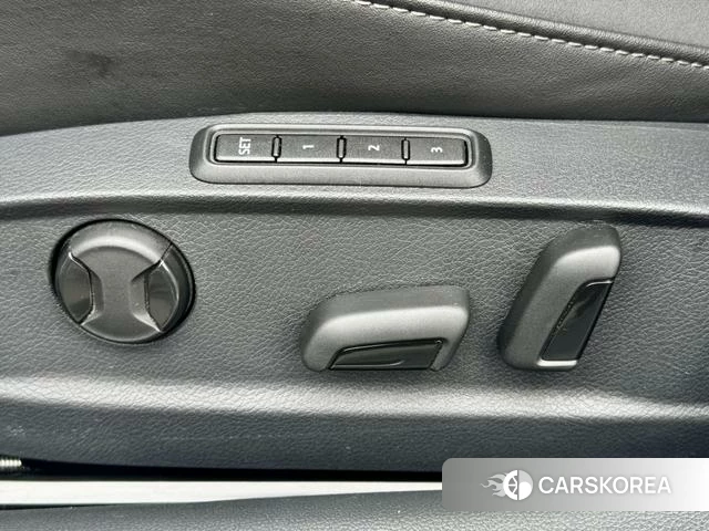 Volkswagen CC 2021 Белый из Китая