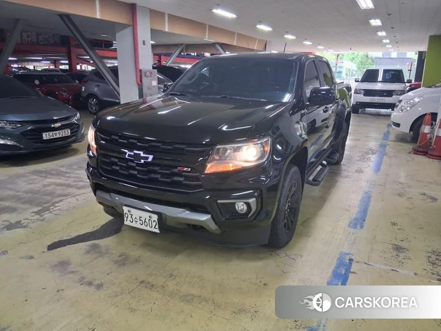 Chevrolet (GM Daewoo) Real New Colorado 2020 Черный из Кореи