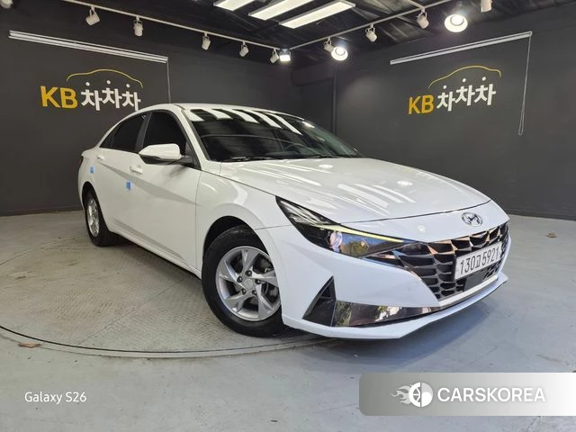 Hyundai Avante (CN7) 2021 Белый из Кореи