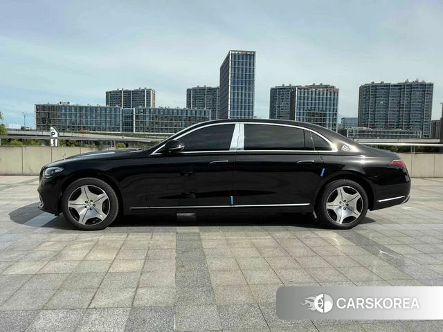 Mercedes-Benz Maybach S-class 2024 Черный из Китая