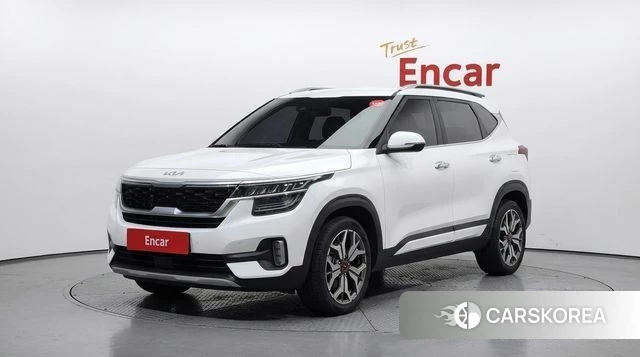 Kia Seltos 2022 Белый из Кореи