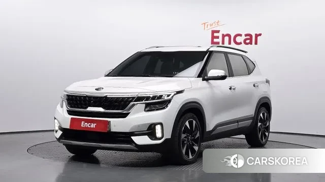 Kia Seltos 2021 Белый из Кореи
