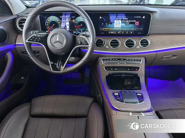Mercedes-Benz E-class 2023 Черный из Китая