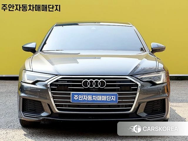 Audi A6 (C8) 2020 Серый из Кореи