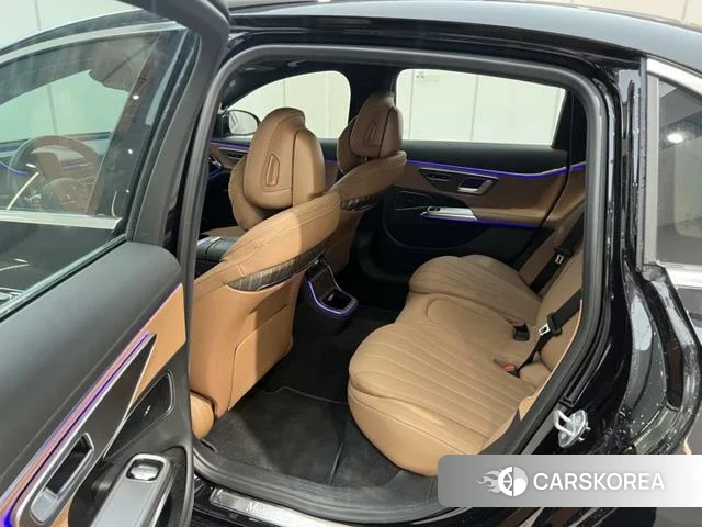 Mercedes-Benz E-class PHEV 2024 Черный из Китая