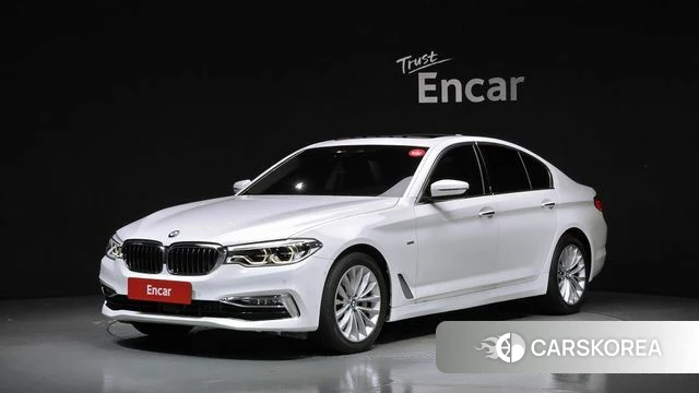BMW 5 Series (G30) 2018 Белый из Кореи