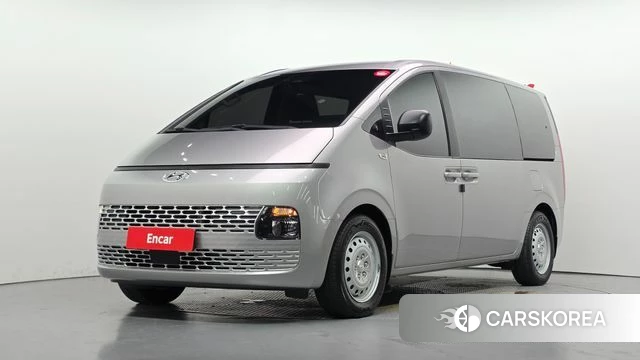 Hyundai Staria 2021 Серебряный из Кореи