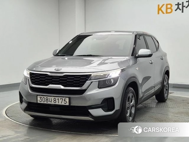 Kia Seltos 2021 Серый из Кореи