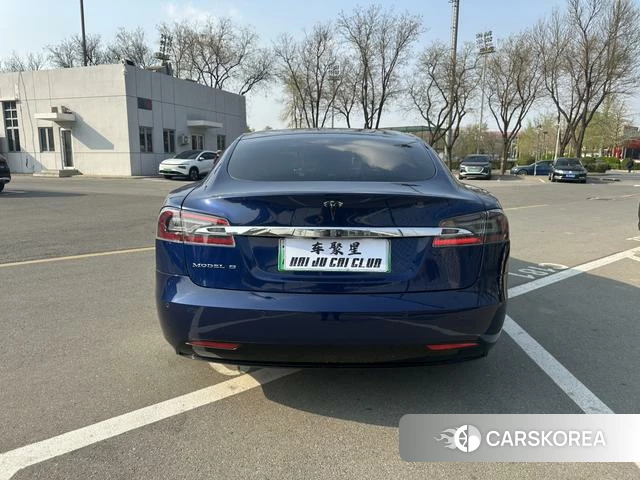 Tesla Model S 2019 Синий из Китая