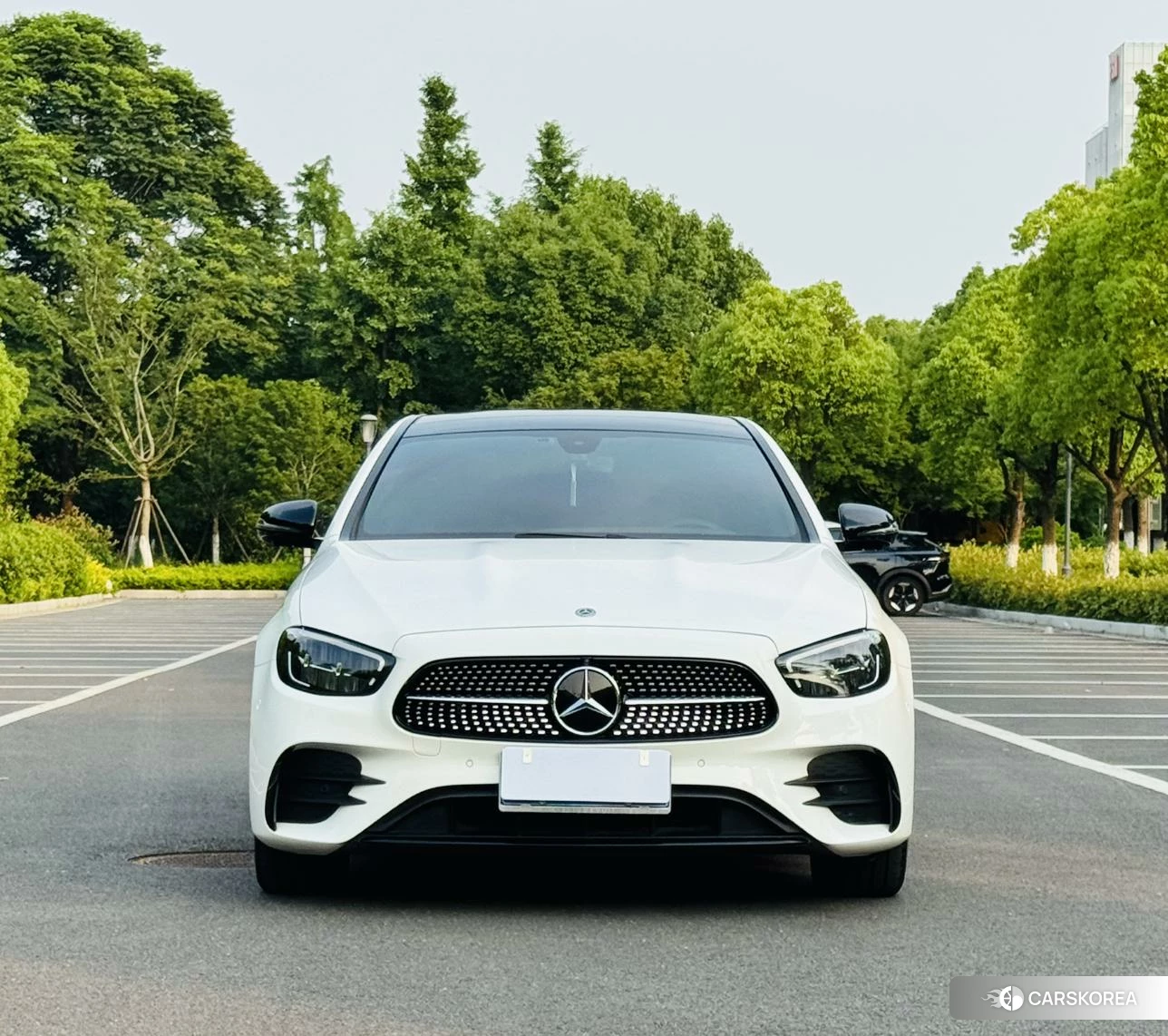 Mercedes-Benz E-class (imported) 2021 Белый из Китая