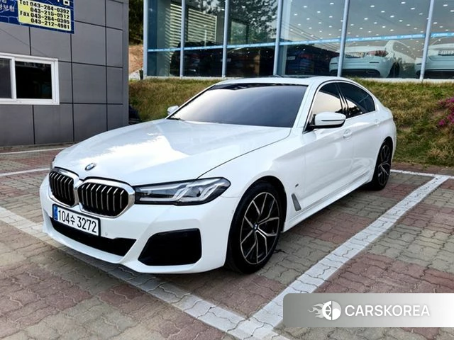 BMW 5 Series (G30) 2022 Белый из Кореи