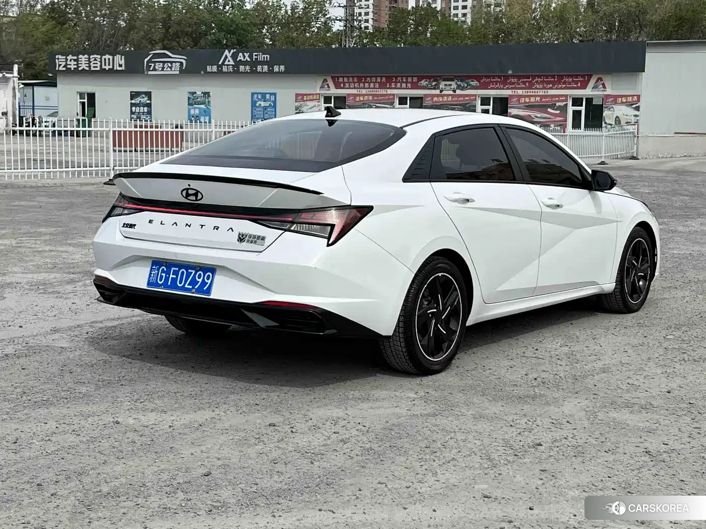 Hyundai Elantra 2023 Белый из Китая