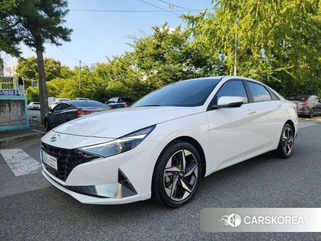 Hyundai Avante Hybrid (CN7) 2020 Белый из Кореи