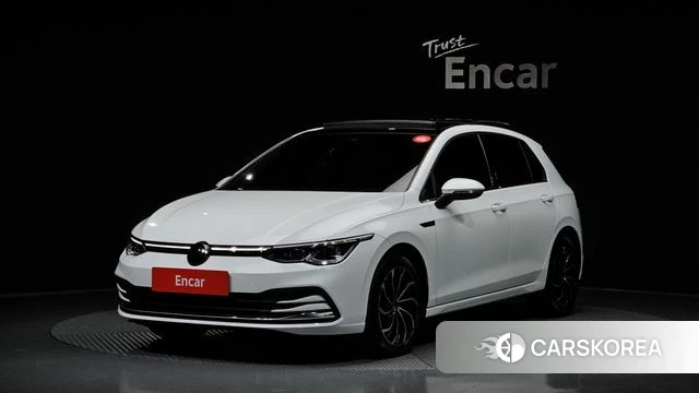 Volkswagen Golf 8th Generation 2024 Белый из Кореи