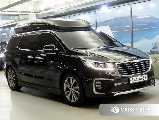 Kia The New Carnival 2018 Черный из Кореи