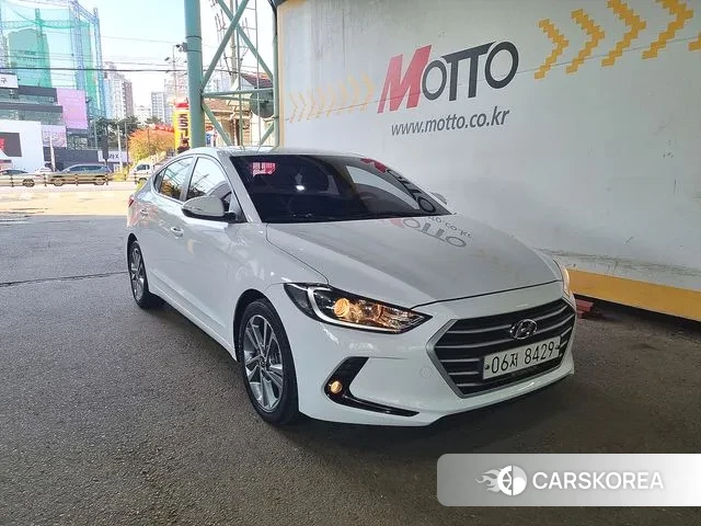 Hyundai Avante AD 2018 Белый из Кореи