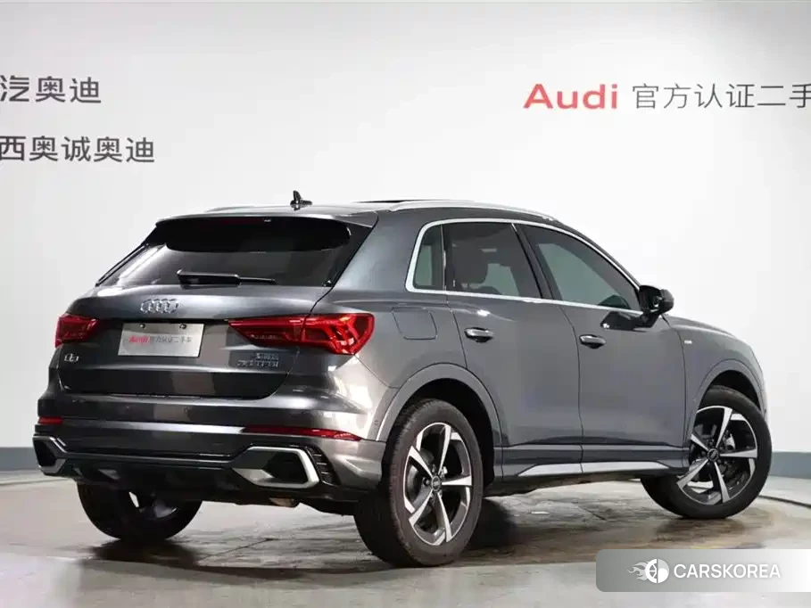 Audi Q3 2026 Silver/gray из Китая