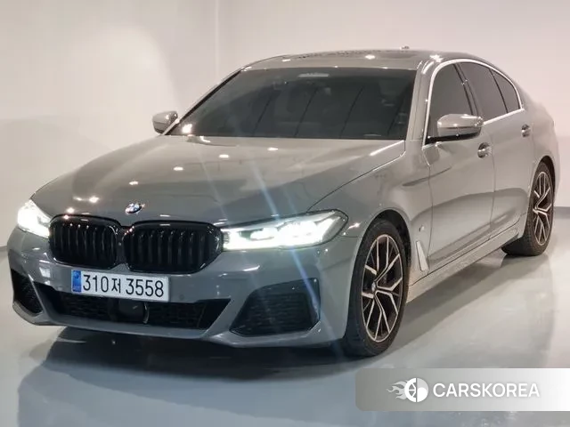 BMW 5 Series (G30) 2021 Серый из Кореи