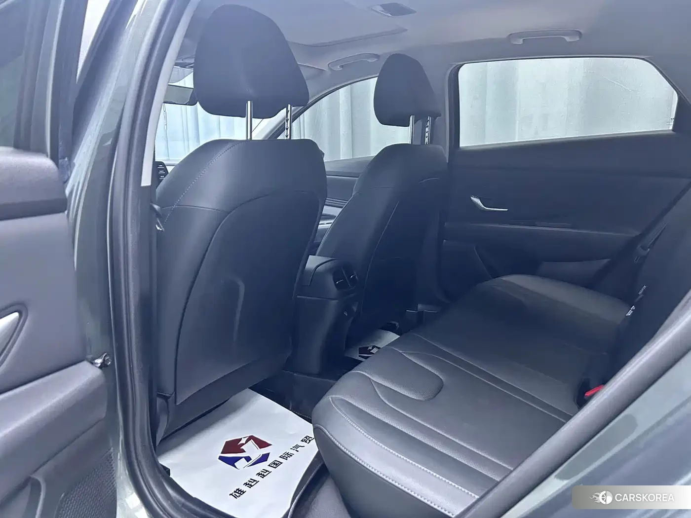 Hyundai Elantra 2023 Silver/gray из Китая