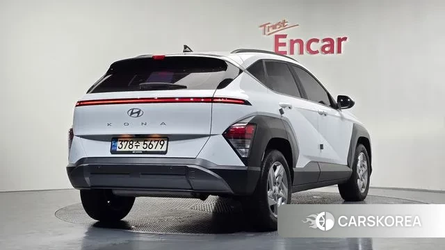 Hyundai Kona (SX2) 2023 Белый из Кореи