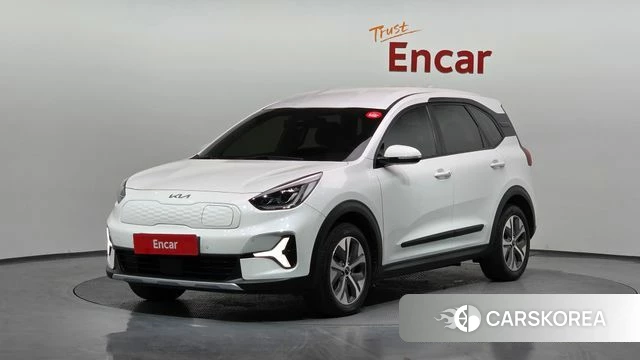 Kia Niro Plus 2022 Белый из Кореи