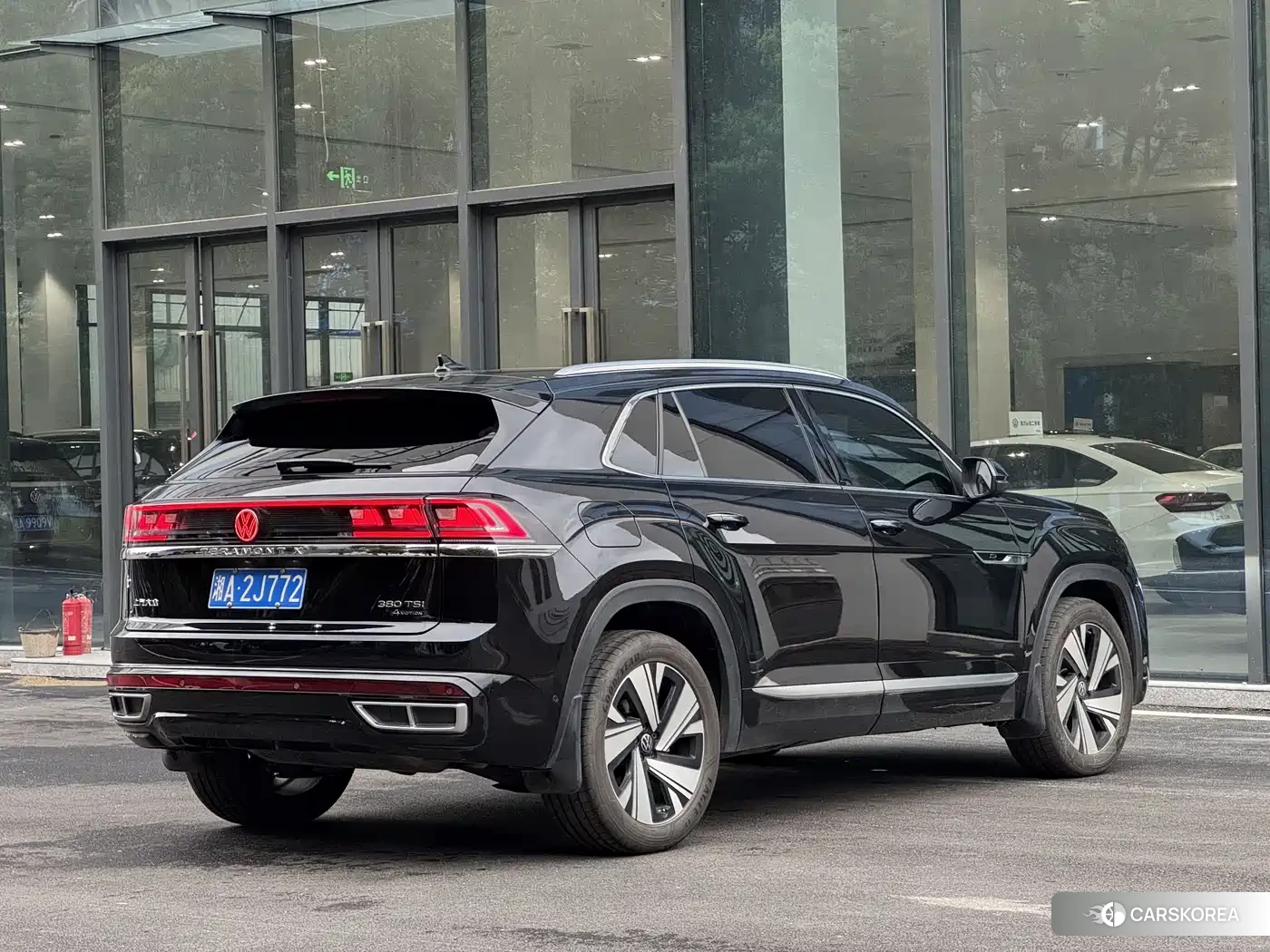 Volkswagen Tourang 2025 Черный из Китая