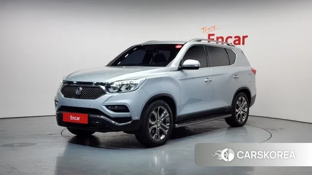 Ssangyong G4 Rexton 2018 Серебристо-серый из Кореи